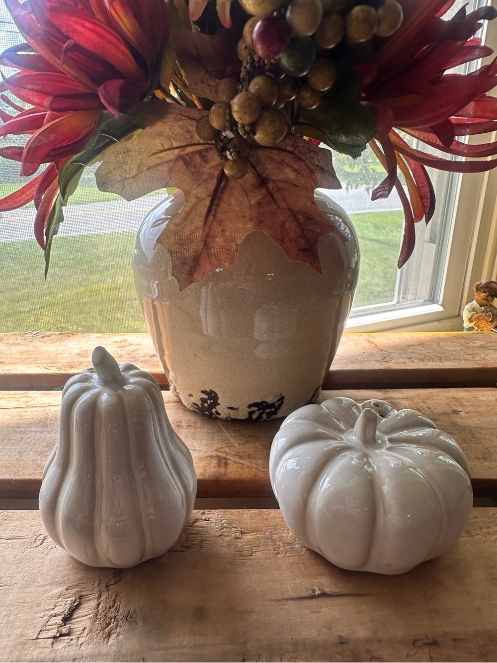Neutral White Ceramic Pumpkin and Gourd Set - Home Accents